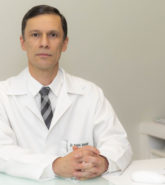 Dr. André Luis Fernandes Andújar